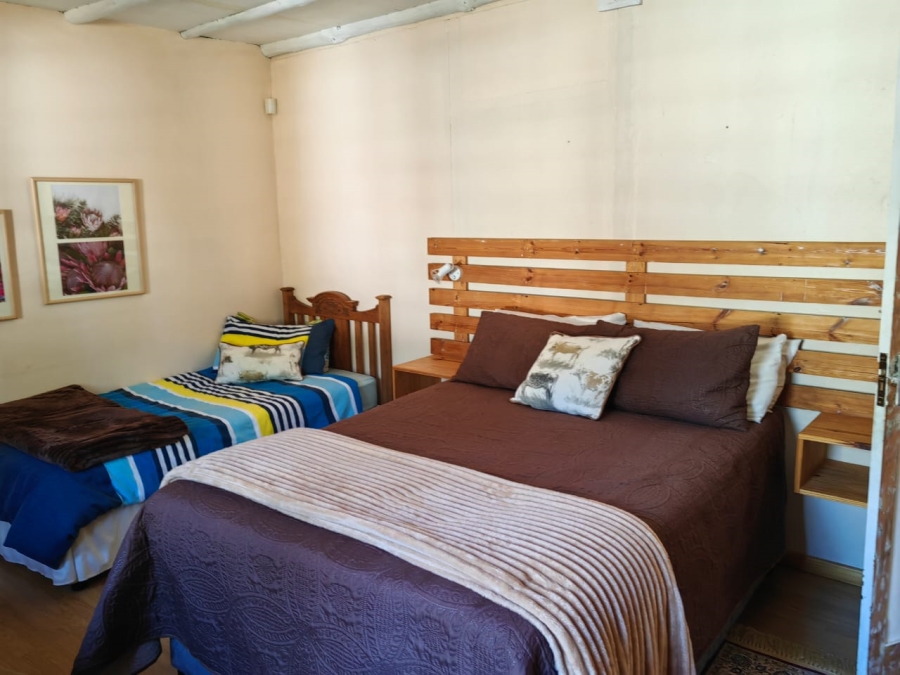 6 Bedroom Property for Sale in Joubertina Eastern Cape